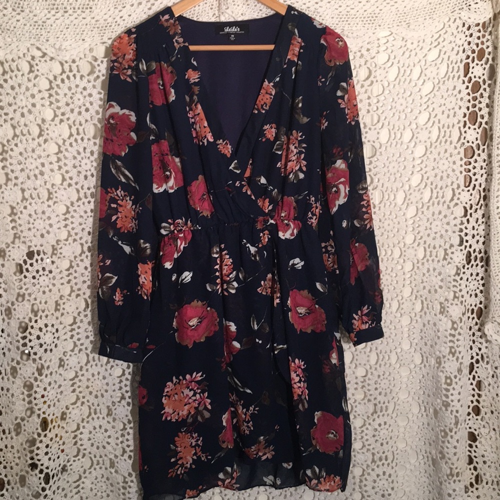 Navy BlueLarge Maroon/Muave flower